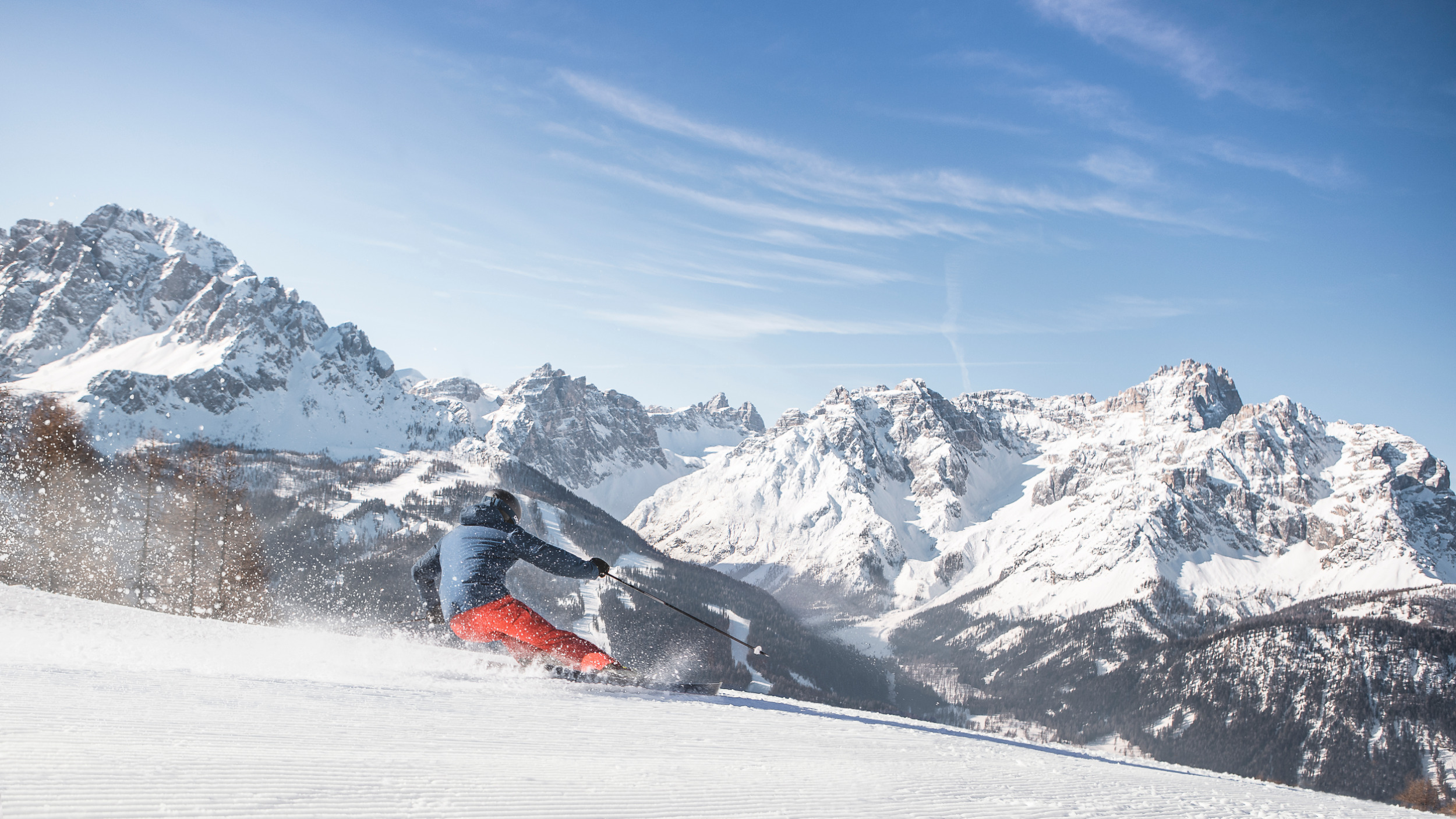 Hotel Sulle Piste Da Sci Nelle Dolomiti Sciare A Sesto Berghotel Free